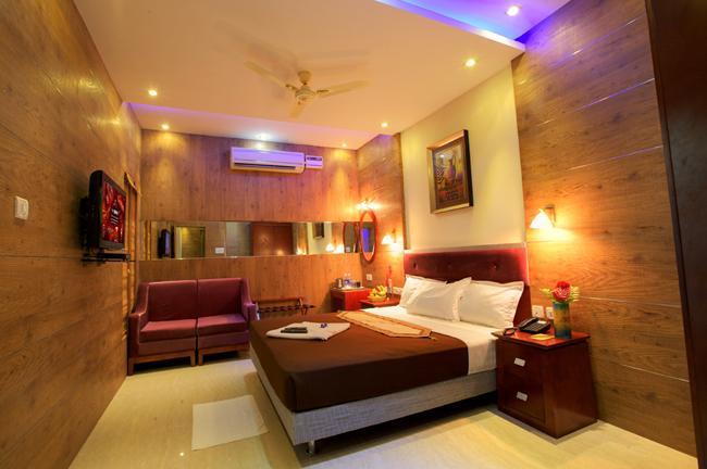 Akshay Inn Madras Buitenkant foto